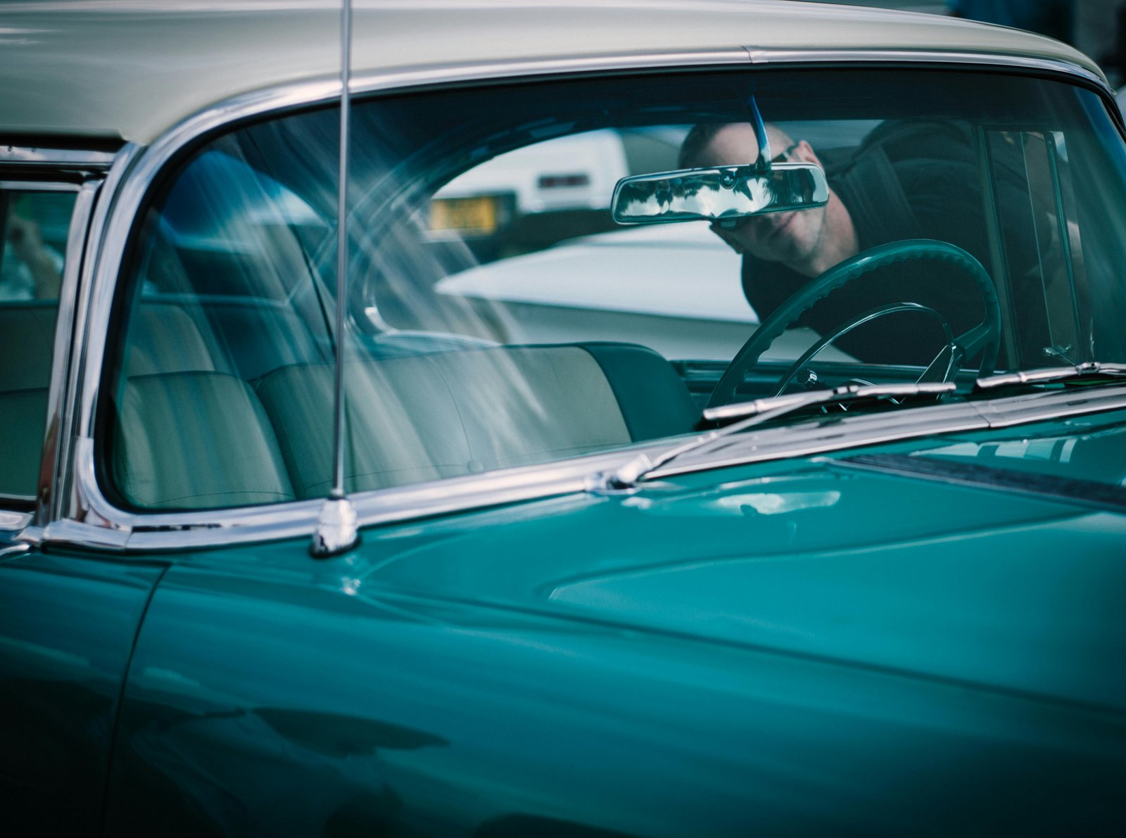 Windshield Repair in Paramount CA - Get Free Online Estimates